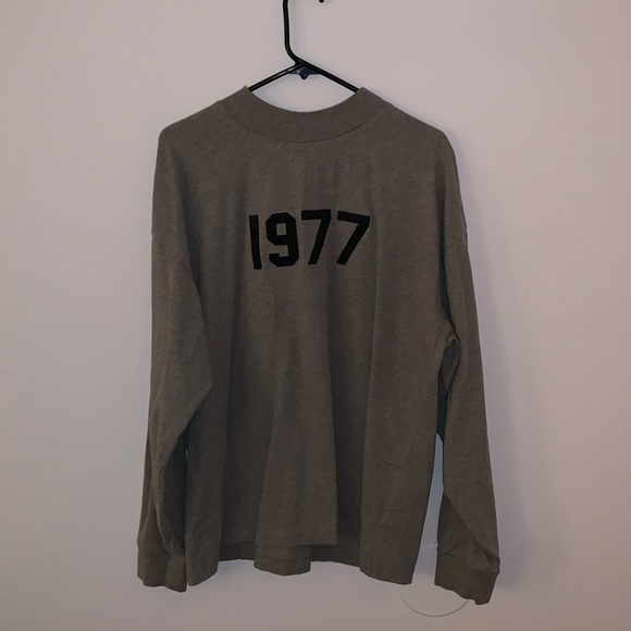 Fear of God Essentials Longsleeve - Picture 1 of 4